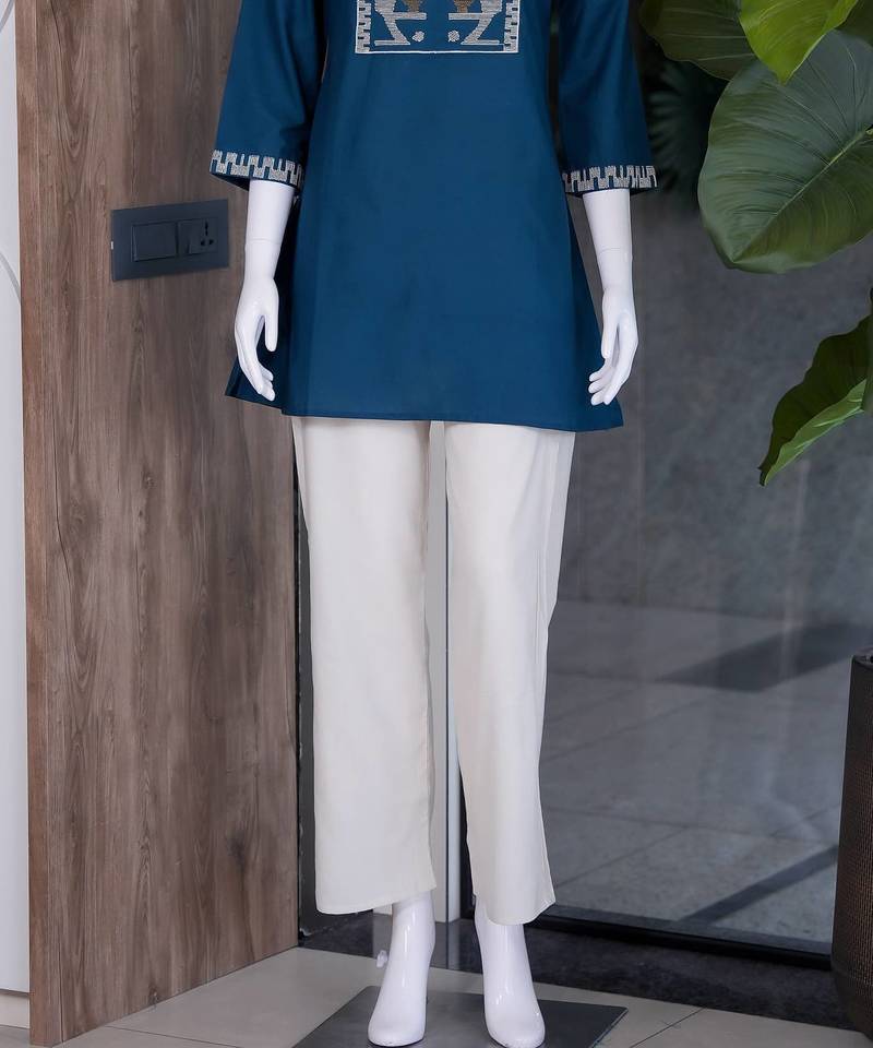Women's new stylish blue embroidered straight kurta with pant set for women