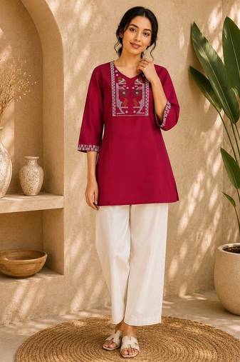 Women's rani pink embroidered straight kurta with pant set for women