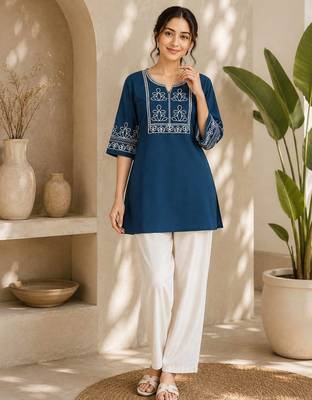 Women's blue ethnic kurti with white pant co-ord set 1