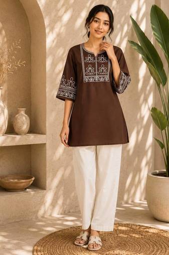 Women's chocolate ethnic kurti with white pant co-ord set