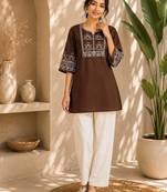Women's stylish chocolate  ethnic kurti with white pant co-ord set