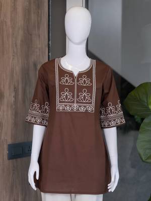 Women's chocolate ethnic kurti with white pant co-ord set 4