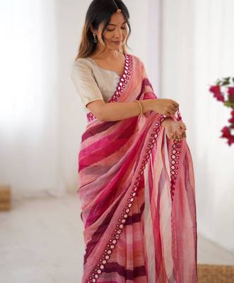 Pink chiffon leriya print saree with zari work  2