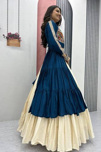 NAVRATRI WEAR BLUE COTTON LONG FLARED GAMATHI & MIRROR WORK LEHENGA CHOLI