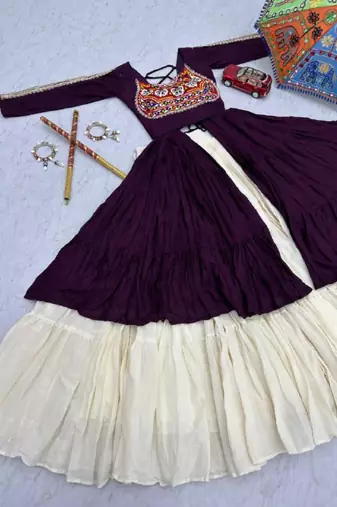 NAVRATRI WEAR PURPLE COTTON LONG FLARED GAMATHI & MIRROR WORK LEHENGA CHOLI
