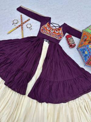 NAVRATRI WEAR PURPLE COTTON LONG FLARED GAMATHI & MIRROR WORK LEHENGA CHOLI 5