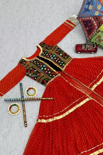 NAVRATRI WEAR RED FAUX GEORGETTE GAMATHI & MIRROR WORK SHRUG & CHOLI