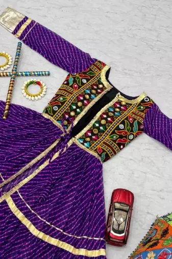 NAVRATRI WEAR PURPLE FAUX GEORGETTE GAMATHI & MIRROR WORK SHRUG & CHOLI