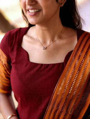 Maroon jaquard  kanchi cotton kurti dupatta and pant  set 3