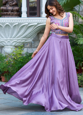 Purple Silk Zari Sequence Thread Embroidery Work lehenga Choli 3