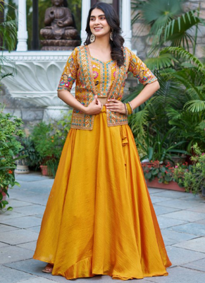 Yellow Silk Zari Sequin Thread Embroidery Work lehenga Choli 4