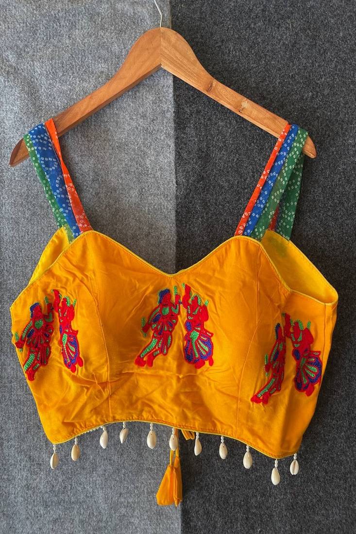 Yellow navratri designer readymade blouse for women | kutchi embroidered garba choli with shell lace work
