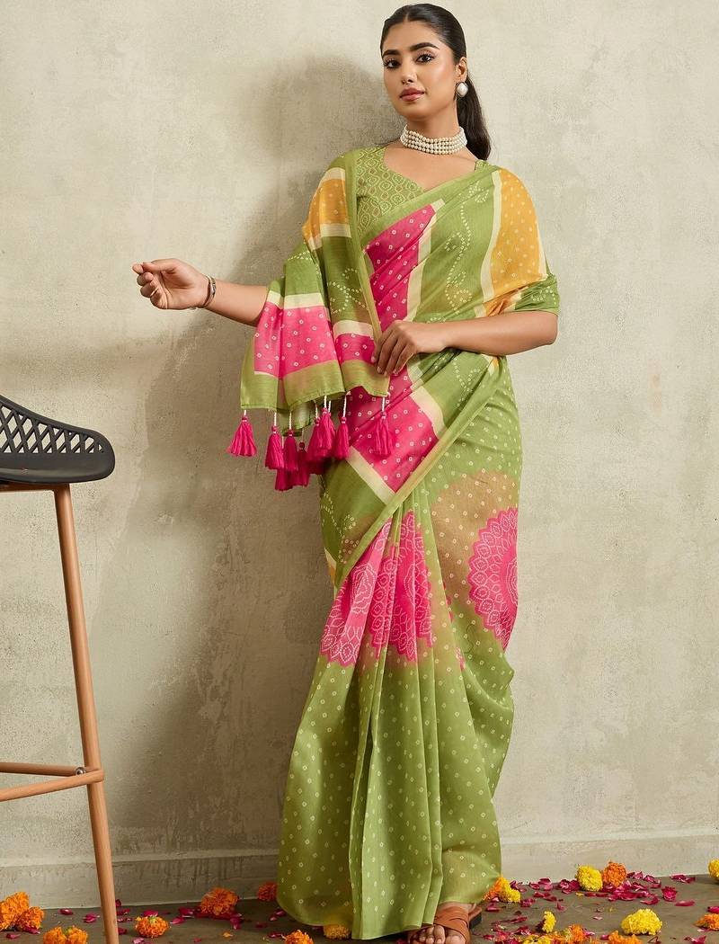 Green printed blended cotton designer saree with blouse piece