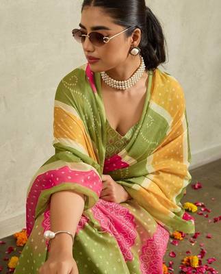 Green printed blended cotton designer saree with blouse piece 2