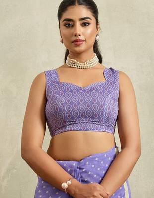 Purple printed blended cotton designer saree with blouse piece 5