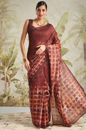 Maroon printed blended cotton designer saree with blouse piece