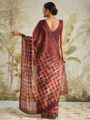 Maroon printed blended cotton designer saree with blouse piece 4