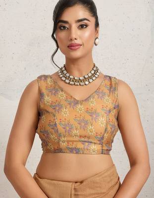 Tan printed blended cotton designer saree with blouse piece 4