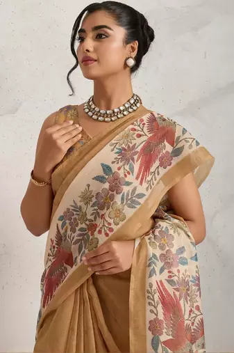 Tan printed blended cotton designer saree with blouse piece