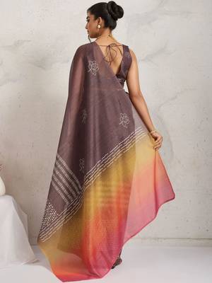 Brown printed blended cotton designer saree with blouse piece 4