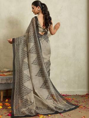 Grey printed blended cotton designer saree with blouse piece 3