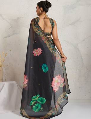 Black printed blended cotton designer saree with blouse piece 3
