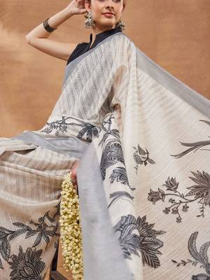 Off white printed silk blend ethnic saree with blouse piece 4