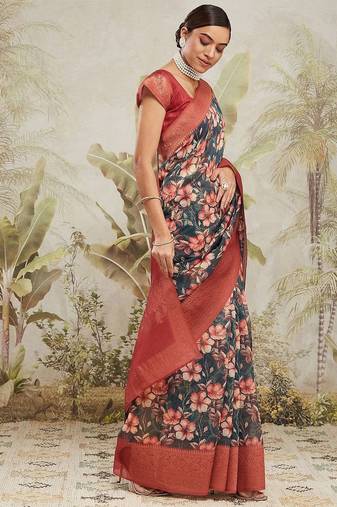 Green printed silk blend ethnic saree with blouse piece