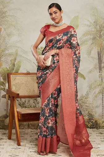 Green printed silk blend ethnic saree with blouse piece