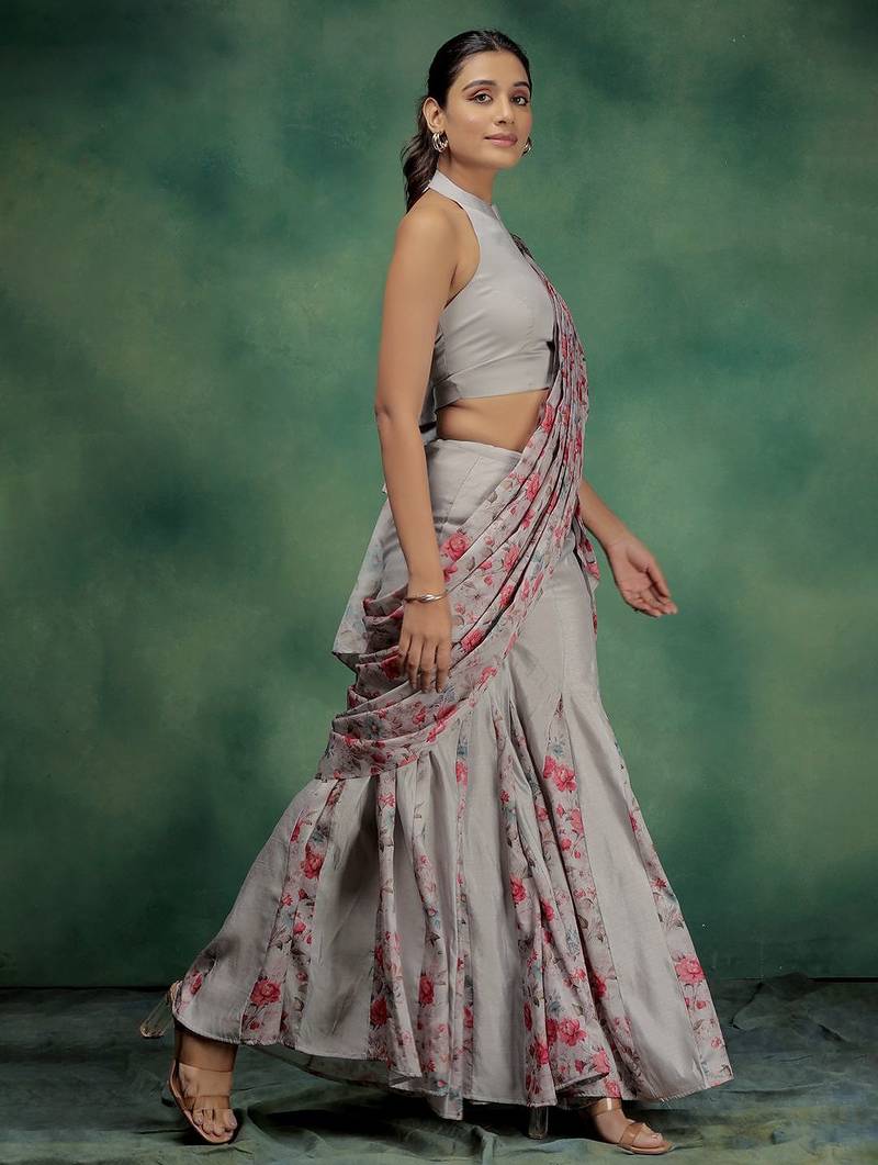 Pink printed silk blend ethnic saree with blouse piece