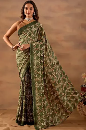 Green printed crepe casual saree with blouse piece
