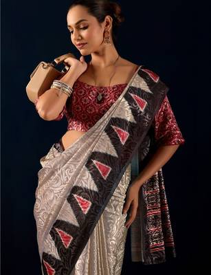 Cream printed brasso casual saree with blouse piece 2