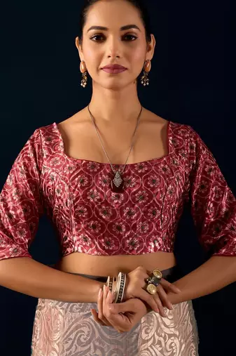 Cream printed brasso casual saree with blouse piece