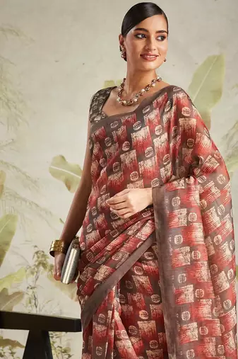 Brown printed blended cotton designer saree with blouse piece