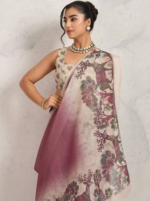 Maroon printed blended cotton designer saree with blouse piece 2