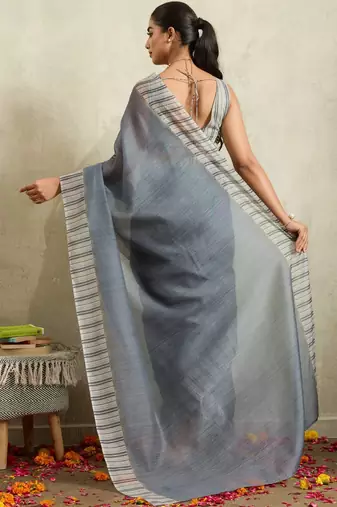 Grey printed blended cotton designer saree with blouse piece