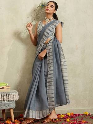 Grey printed blended cotton designer saree with blouse piece 5