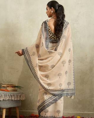 Cream printed blended cotton designer saree with blouse piece 3