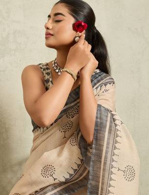 Cream printed blended cotton designer saree with blouse piece 5