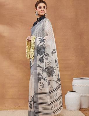 Off white printed silk blend ethnic saree with blouse piece 2