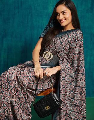 Blue printed blended cotton designer saree with blouse piece 4