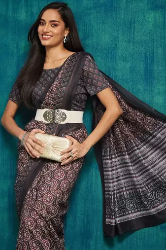 Black printed blended cotton designer saree with blouse piece