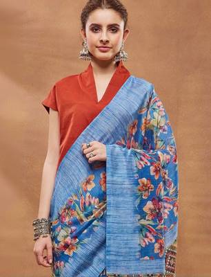 Blue printed silk blend ethnic saree with blouse piece 5