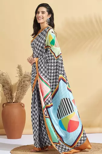 White printed crepe casual saree with blouse piece