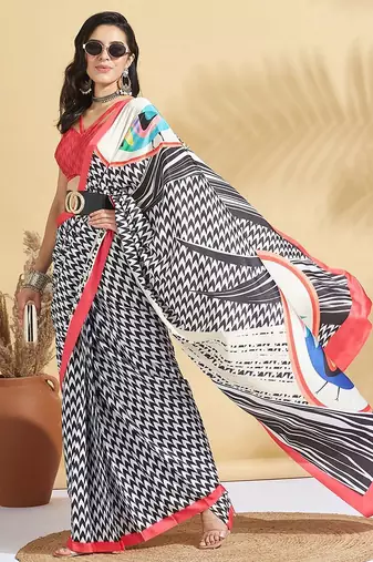 Pink printed crepe casual saree with blouse piece