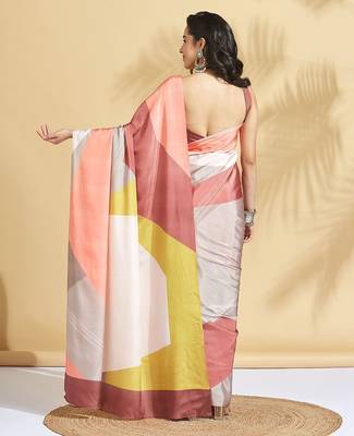 Cream printed crepe casual saree with blouse piece 3