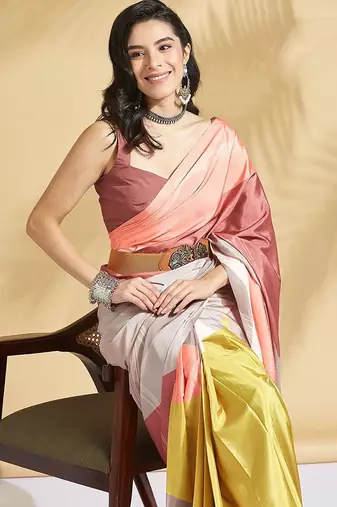 Cream printed crepe casual saree with blouse piece