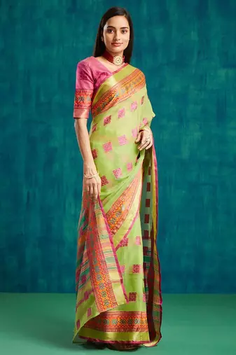 Green elegant printed polycotton saree with blouse piece