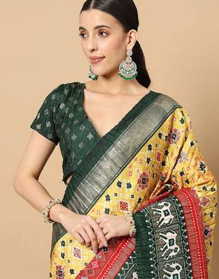 Yellow printed silk blend ethnic saree with blouse piece 5