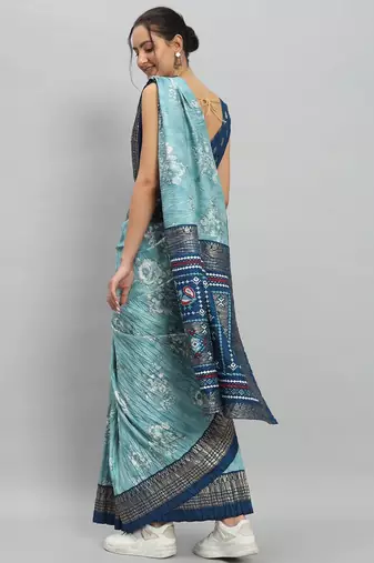 Green printed silk blend ethnic saree with blouse piece